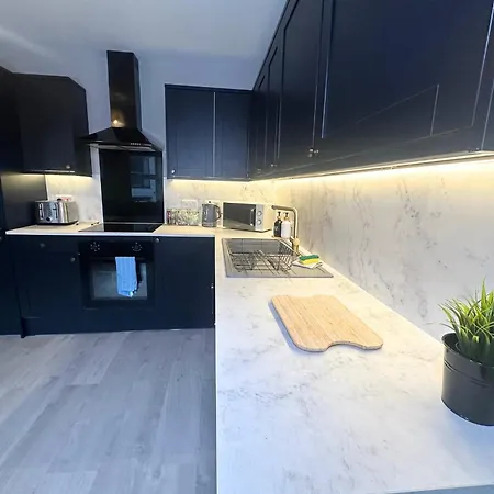 Hanley, Stoke - Modern Spacious Apartments By Polkastays Exterior photo