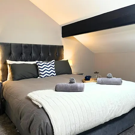 Hanley, Stoke - Modern Spacious Apartments By Polkastays Exterior photo