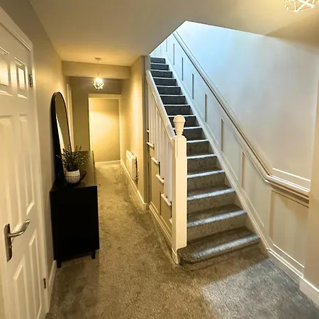 Hanley, Stoke - Modern Spacious Apartments By Polkastays Exterior photo