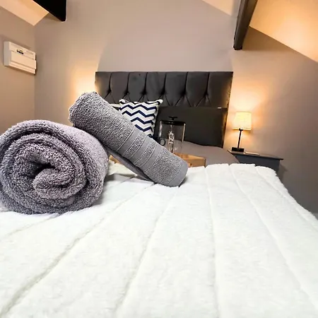 Hanley, Stoke - Modern Spacious Apartments By Polkastays Exterior photo