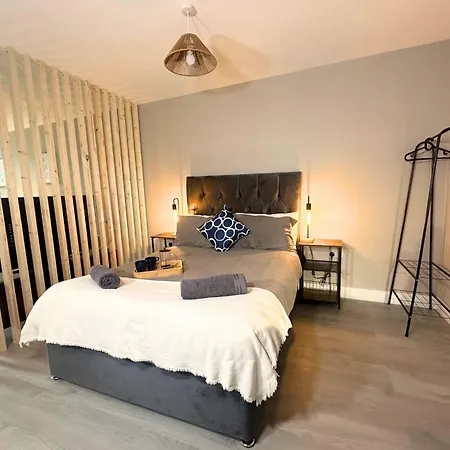 Hanley, Stoke - Modern Spacious Apartments By Polkastays Exterior photo