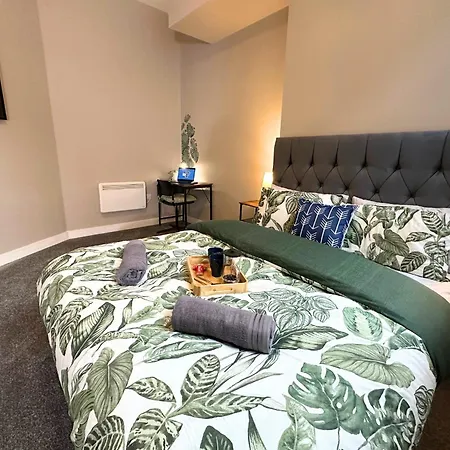 Hanley, Stoke - Modern Spacious Apartments By Polkastays Exterior photo