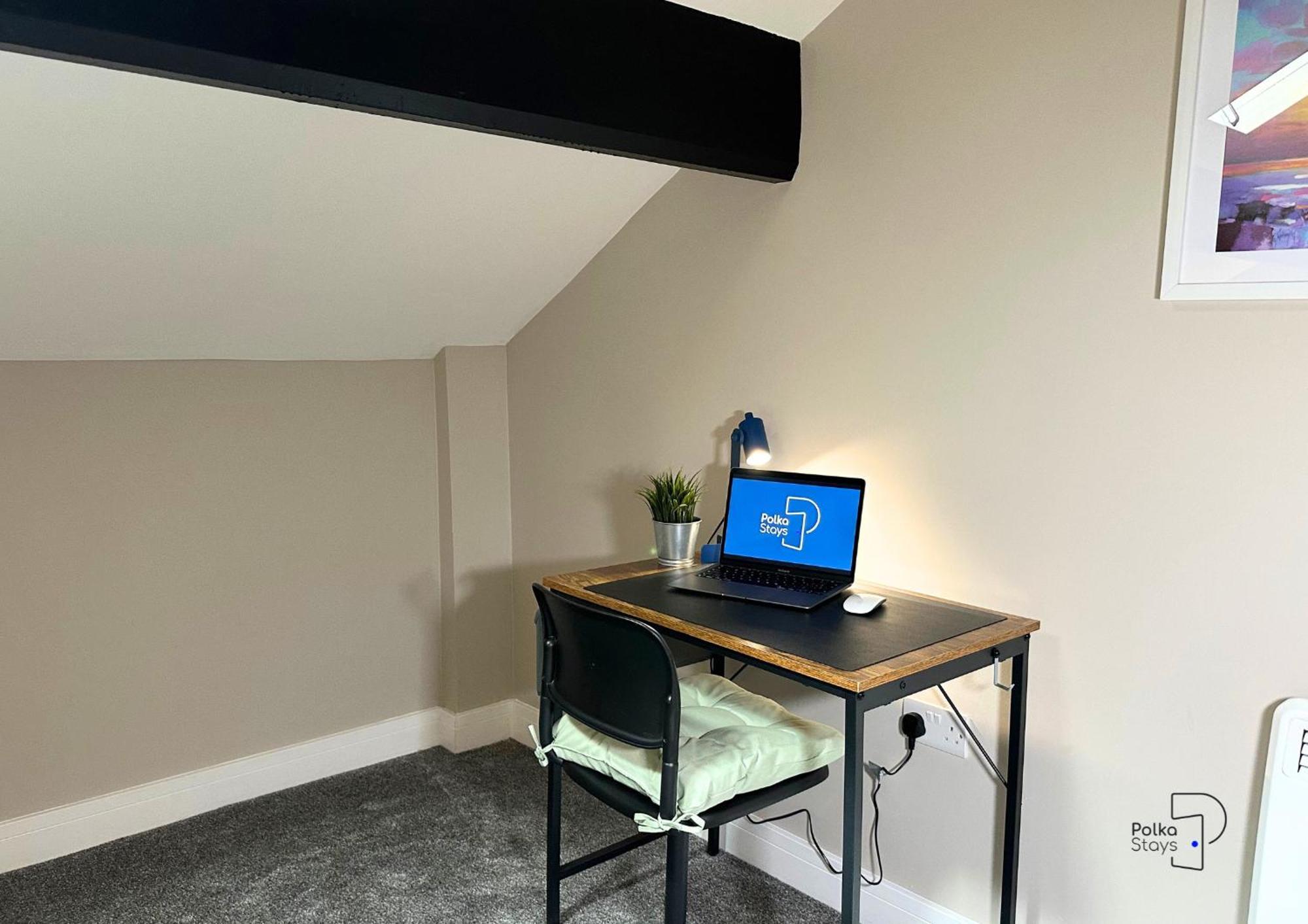 Apartment Hanley, Stoke - Modern Spacious By Polkastays *