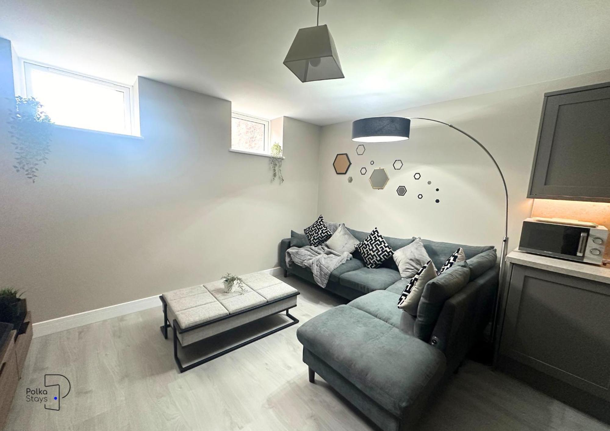 Apartment Hanley, Stoke - Modern Spacious By Polkastays